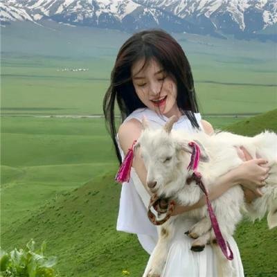 深红之名 封面
